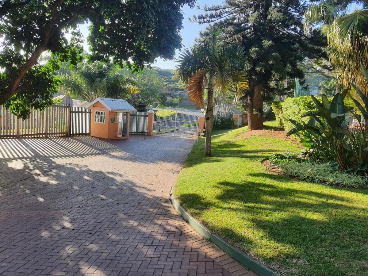 Sica'S Guest House Durban Exterior photo
